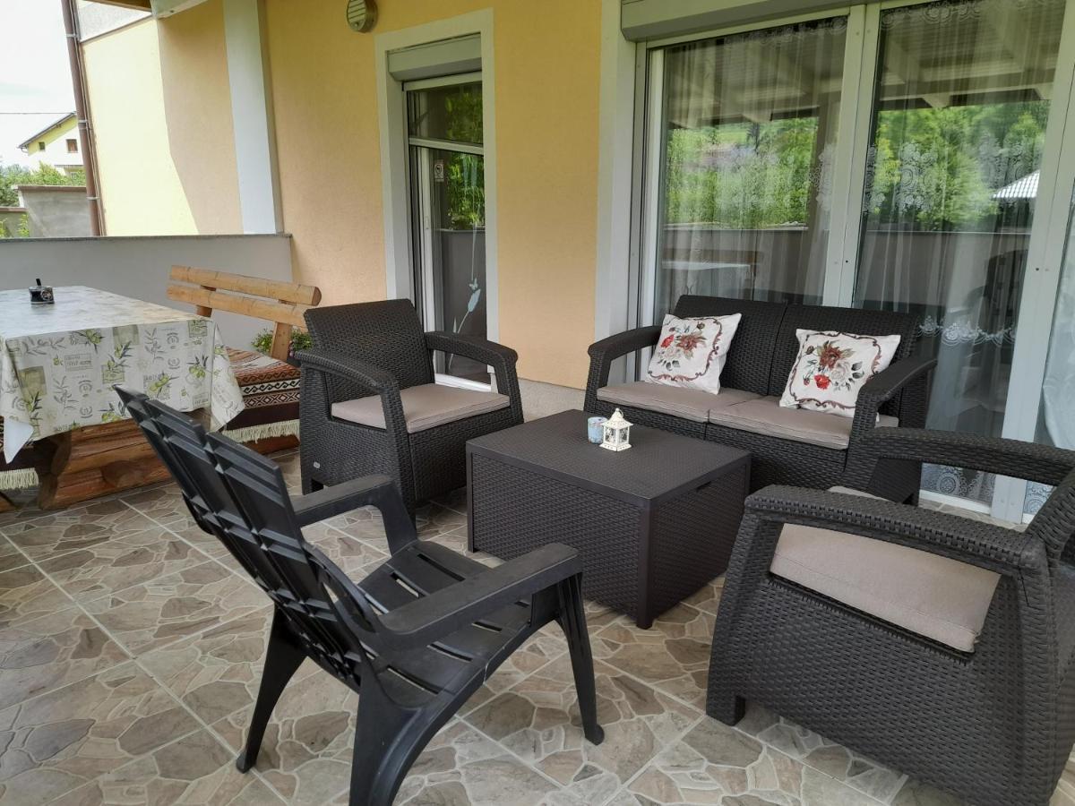 River Bank Apartments & Castle View Бихач Номер фото